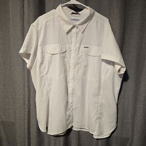 Columbia Women's White Short Sleeve Button Down Shirt
